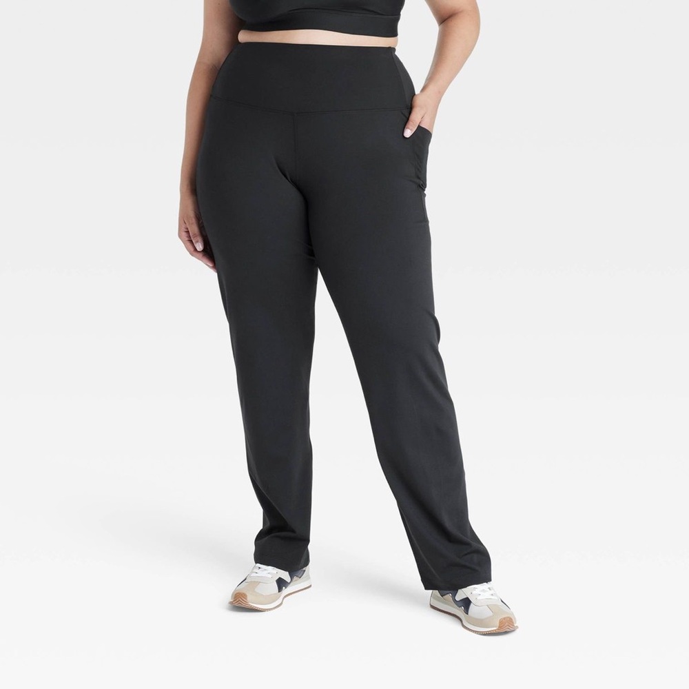 Women's Dynamic Flex High-Rise Pocketed Straight Leg Pants - All In Motion™